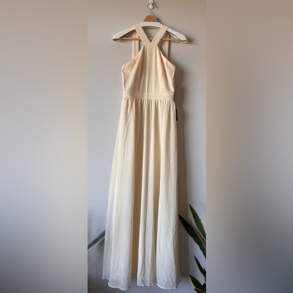 Lulus Air of Romance dress. Size M. New with tags
